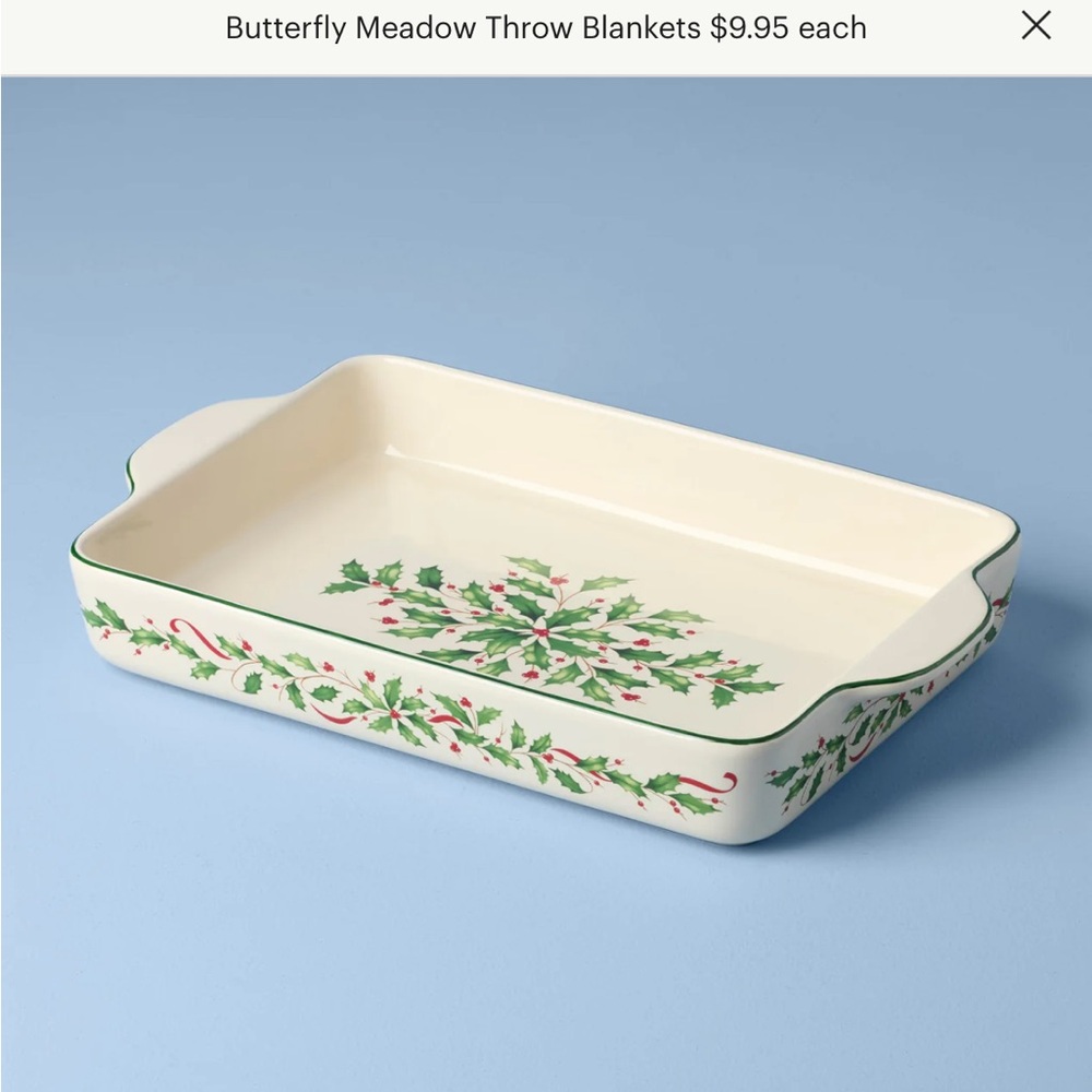 Lenox Holiday rectangular baker.  NIB.  Perfect condition.